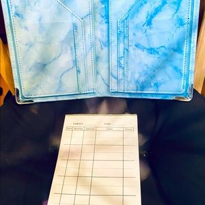Servers Book/Wallet